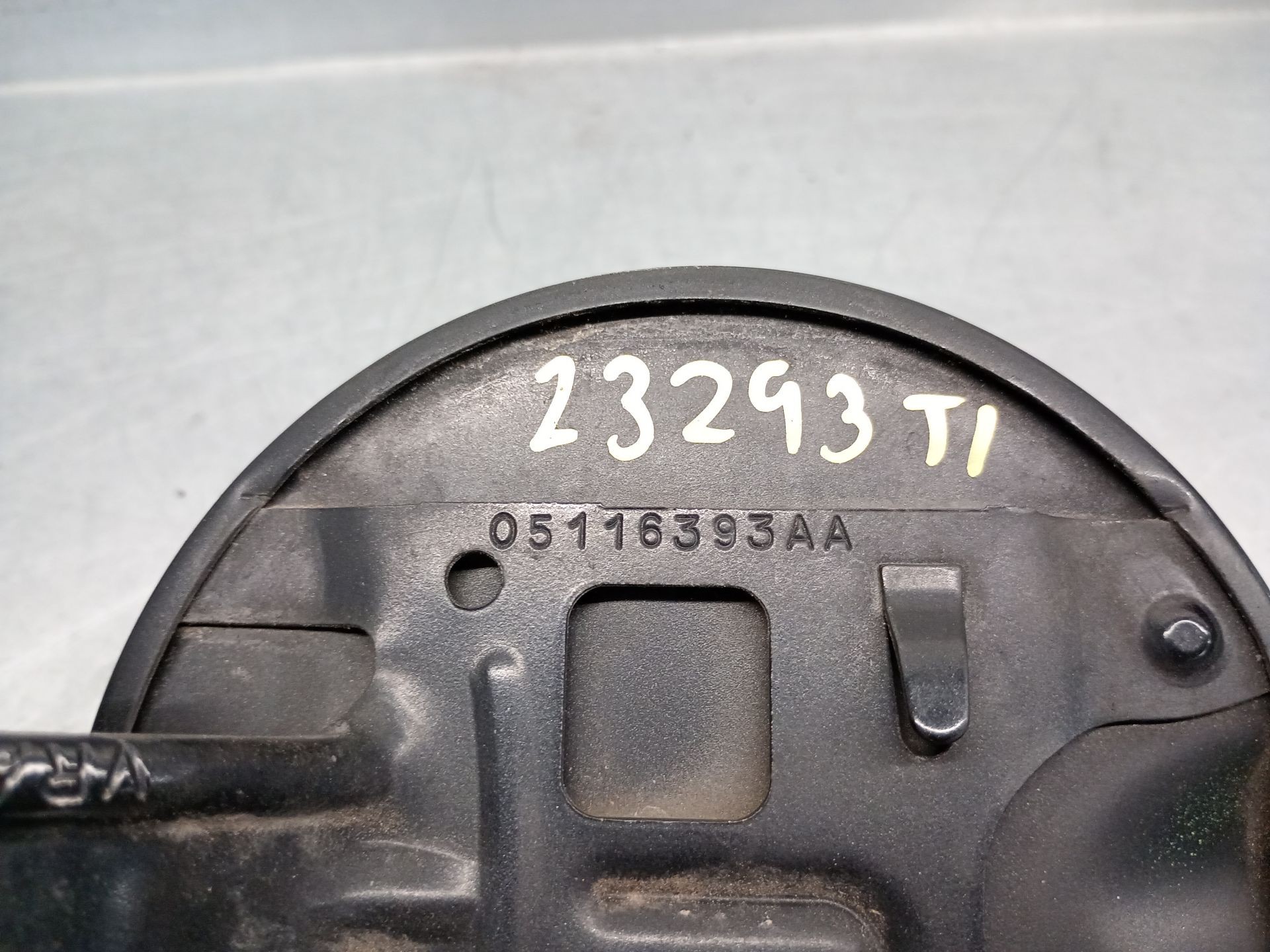 5K0837206D MANETA EXTERIOR TRASERA DERECHA / 5 PUERTAS / 5054853 PARA VOLKSWAGEN - Imagen 5 de 10