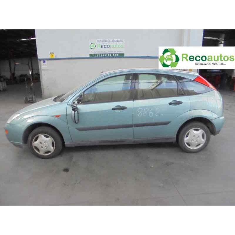 ford focus berlina (cak) del año 2000