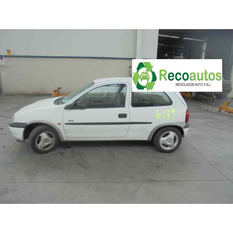 opel corsa b del año 1998