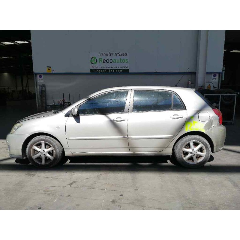 toyota corolla (e12) del año 2005