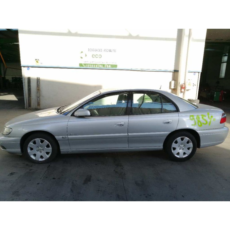 opel omega b del año 2002