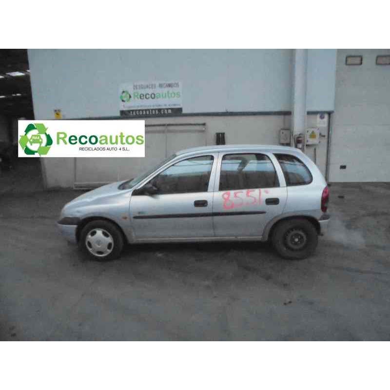 opel corsa b del año 1999