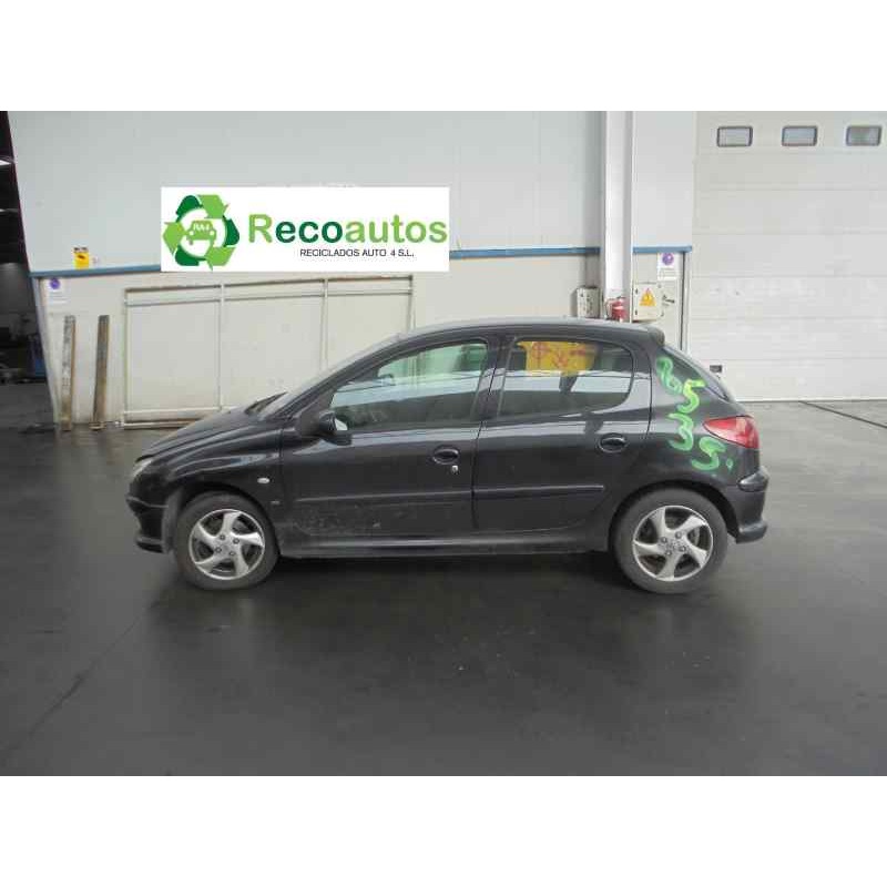 peugeot 206 berlina del año 2005