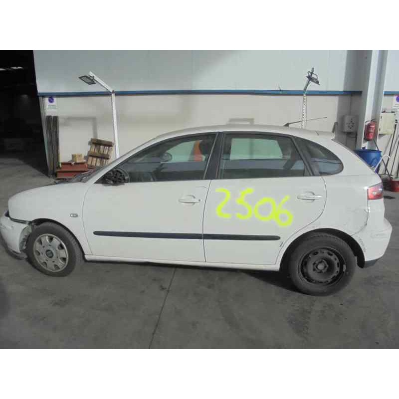 seat ibiza (6l1) del año 2002