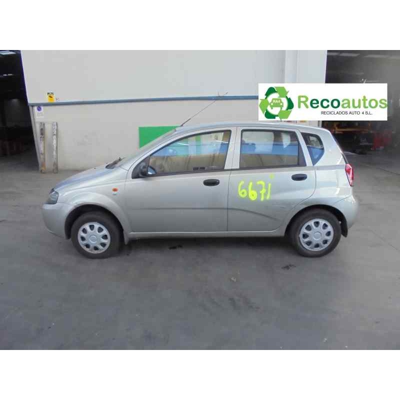 daewoo kalos del año 2005