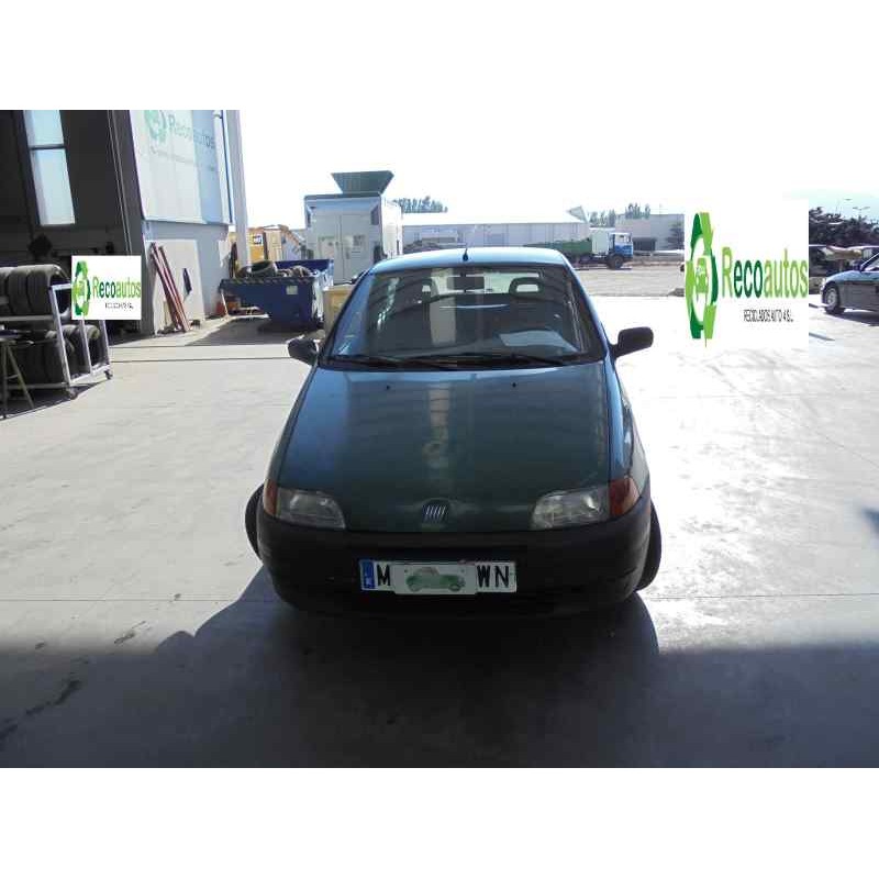 fiat punto berlina (176) del año 1998