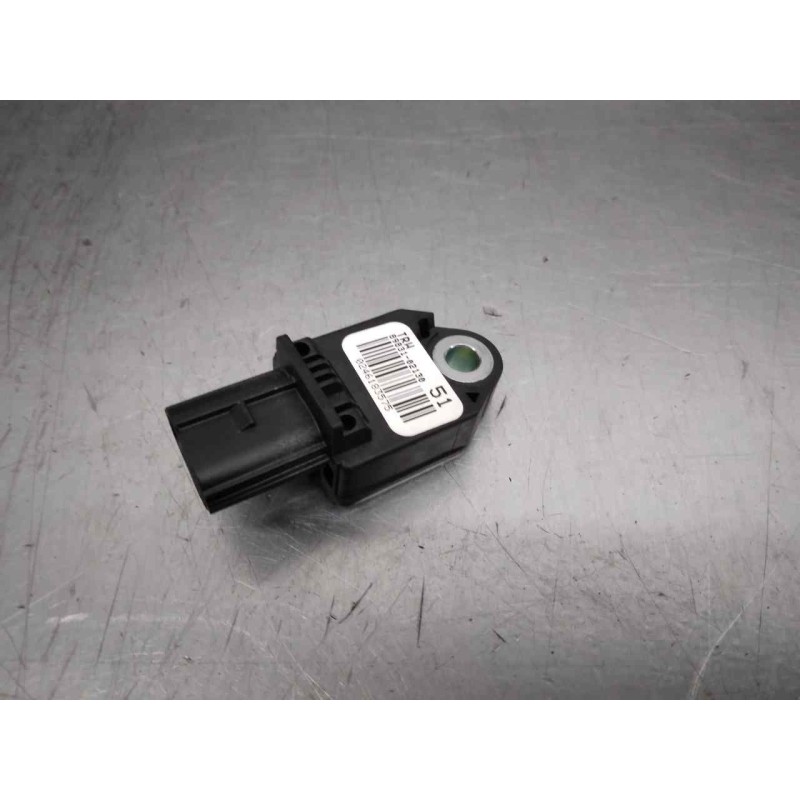 Recambio de sensor impacto para toyota auris 1.2 16v turbo cat referencia OEM IAM 8983102130  