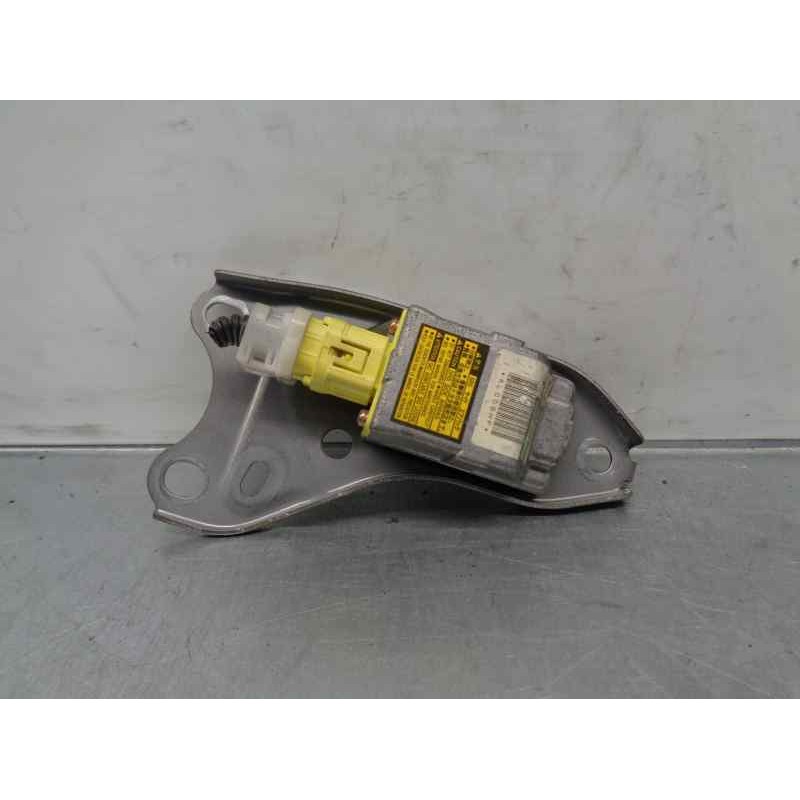 Recambio de sensor impacto para toyota avensis verso (m20) 2.0 turbodiesel cat referencia OEM IAM 8983044010  