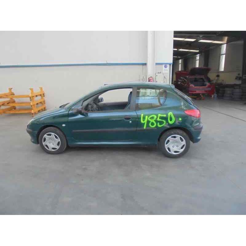 peugeot 206 berlina del año 1999