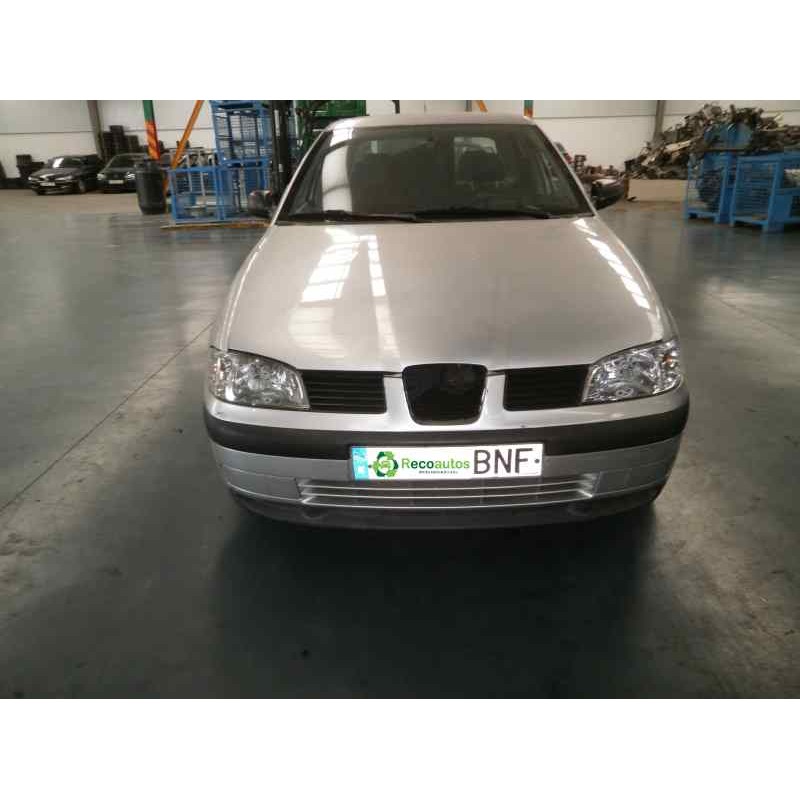 seat ibiza (6k1) del año 2001