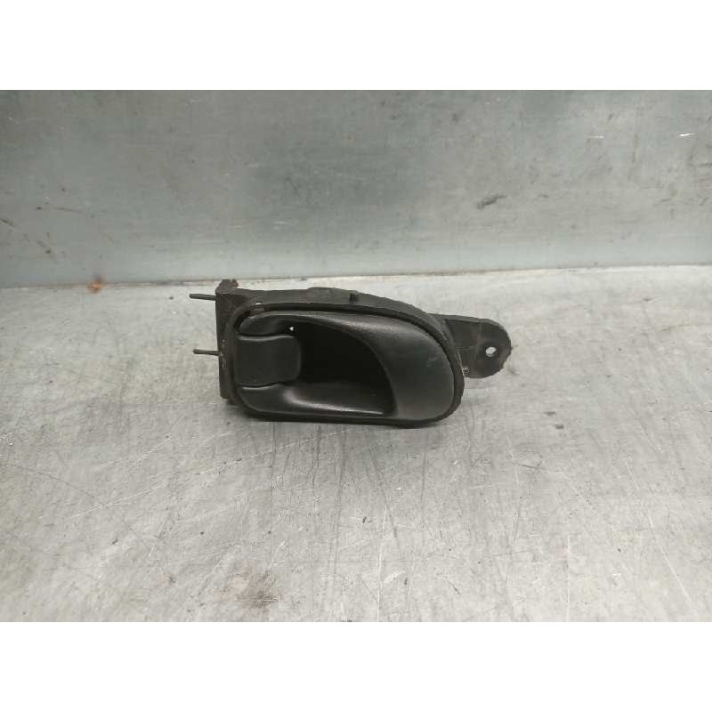 Recambio de maneta interior delantera derecha para daewoo tacuma 1.6 cat referencia OEM IAM 96260947  