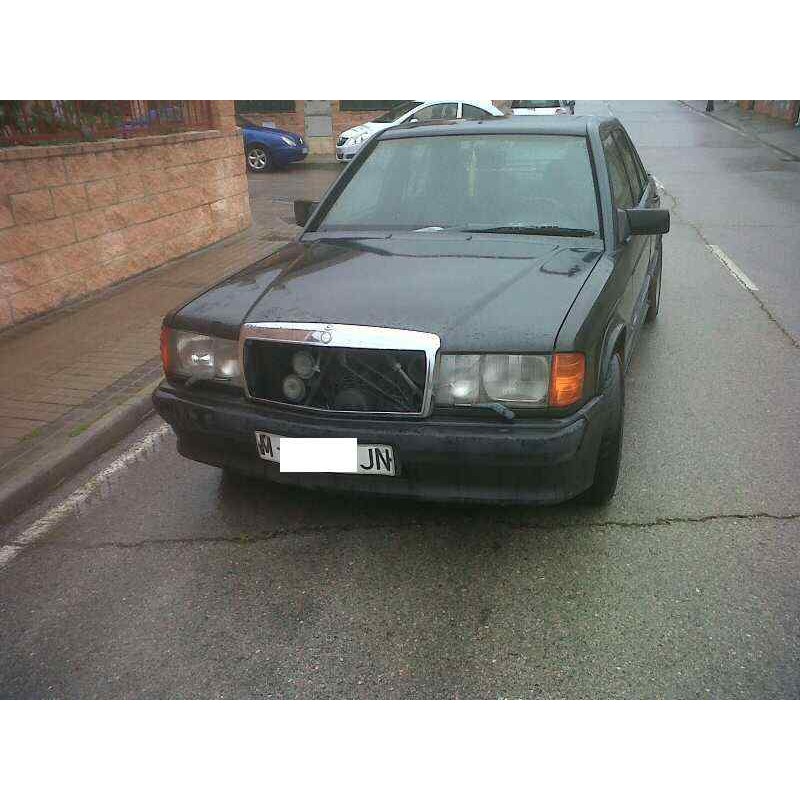 mercedes clase c (w201) berlina del año 1989