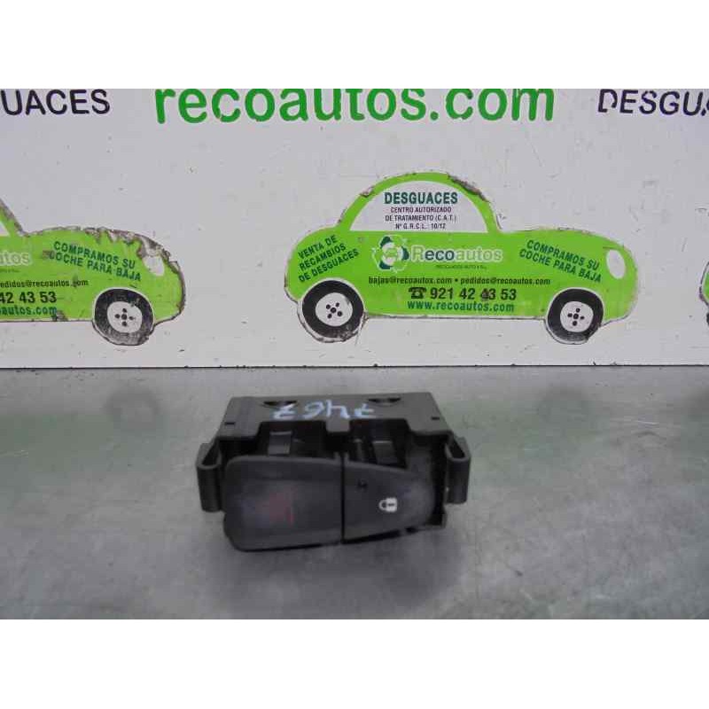 Recambio de warning para dacia sandero 0.9 tce cat referencia OEM IAM 252905668R  