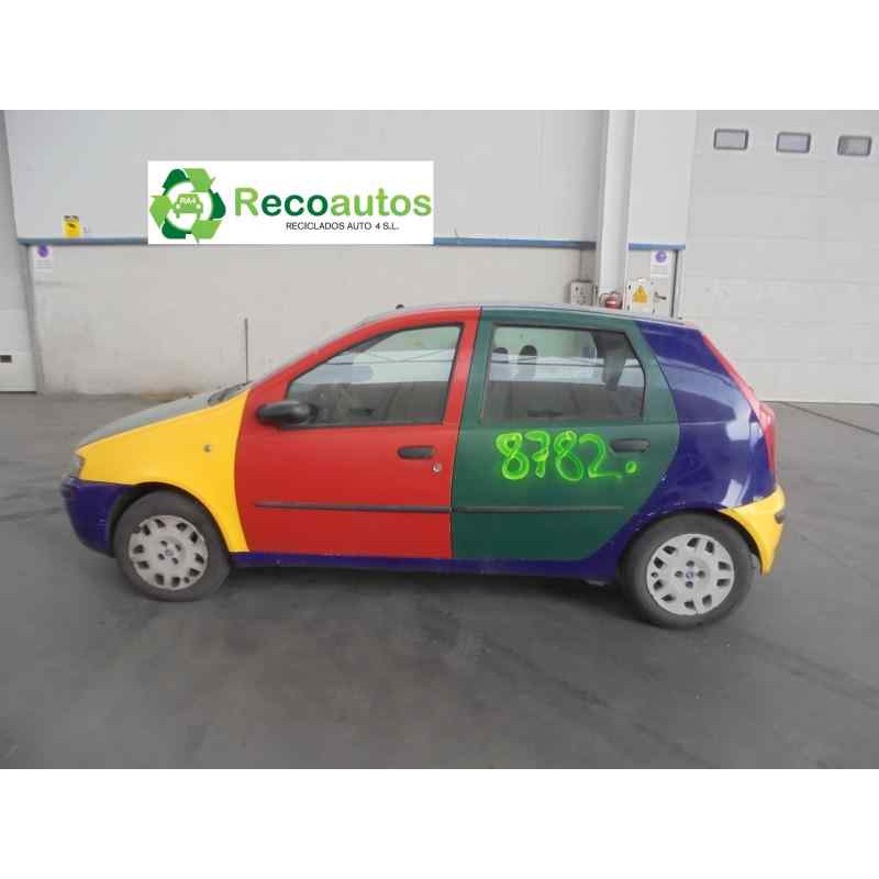 fiat punto berlina (188) del año 2000