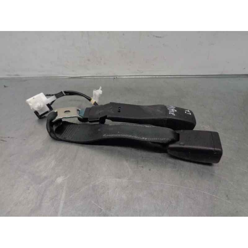 Recambio de enganche cinturon para lexus ct 1.8 16v cat (híbrido) referencia OEM IAM   