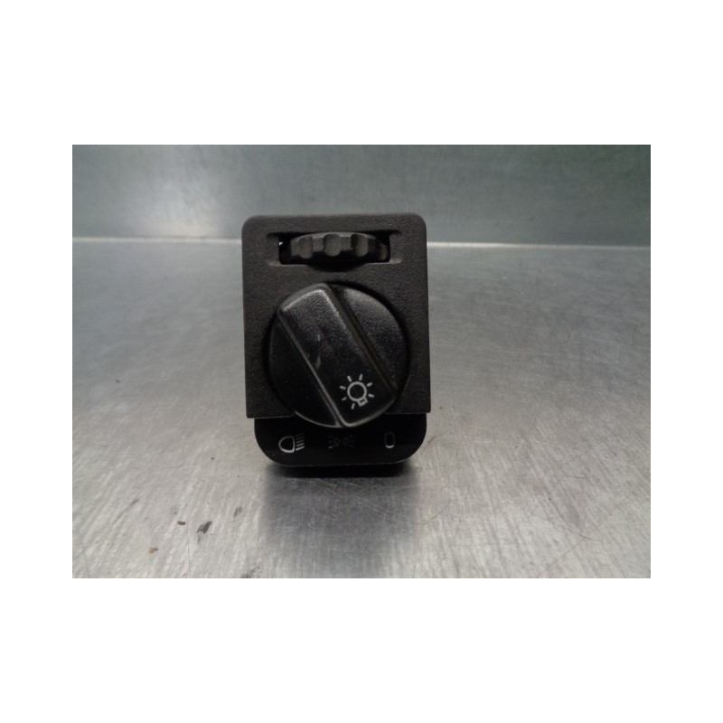 Recambio de mando luces salpicadero para opel combo (corsa b) 1.7 diesel referencia OEM IAM 90481764 90481763 