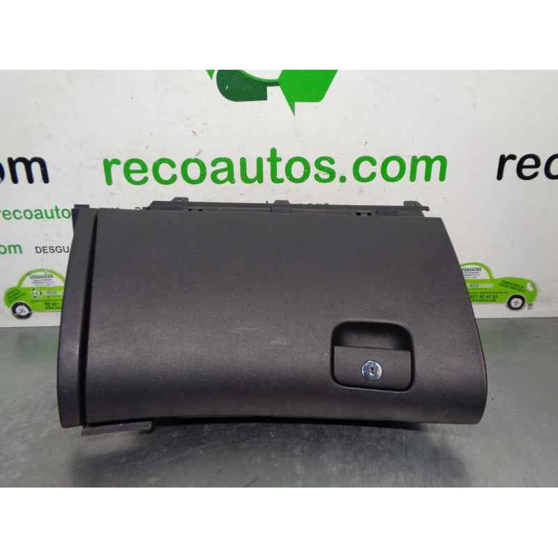 Recambio de guantera para hyundai i30 1.4 cat referencia OEM IAM 845402R000  CESTA 6B