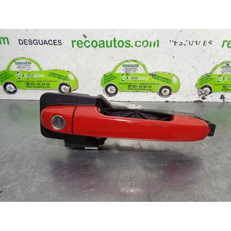 Recambio de maneta exterior delantera izquierda para hyundai i30 1.4 cat referencia OEM IAM 826511H010  