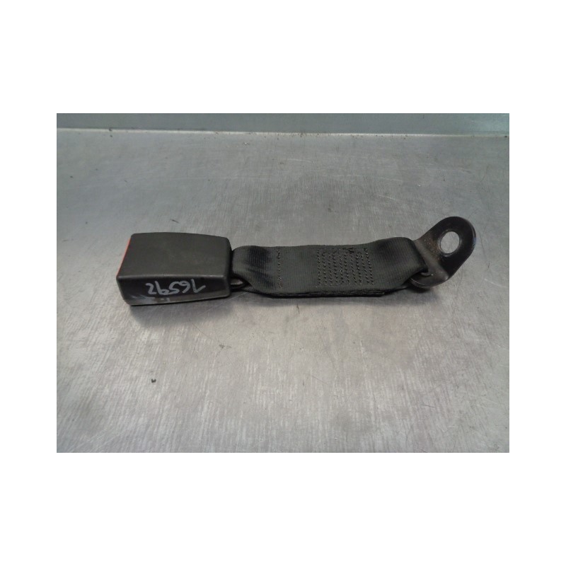 Recambio de enganche cinturon para fiat seicento (187) sx referencia OEM IAM 3000257519  TRAS IZQ.