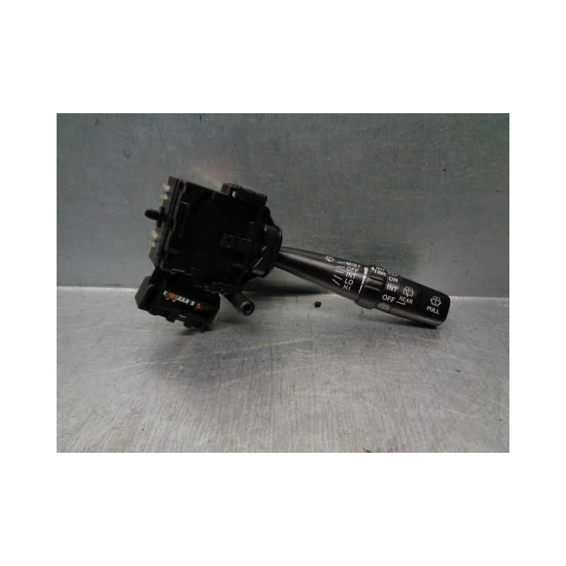 Recambio de mando limpia para toyota avensis verso (m20) 2.0 turbodiesel cat referencia OEM IAM 8465228640  