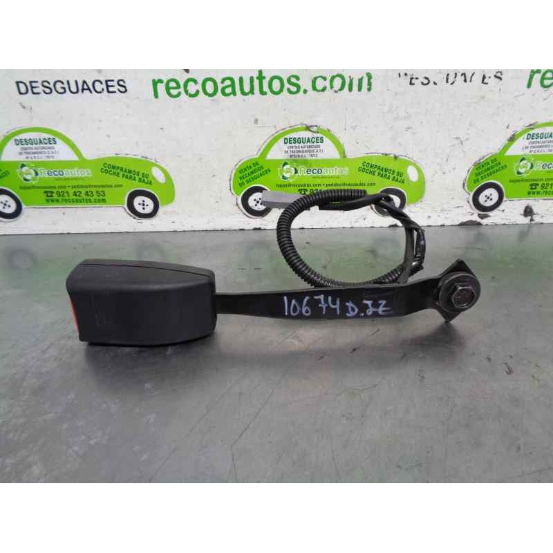 Recambio de enganche cinturon para mazda 3 lim. (bl) 2.2 turbodiesel cat referencia OEM IAM   