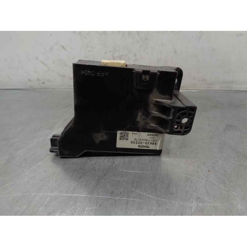 Recambio de modulo electronico para toyota yaris 1.3 16v cat referencia OEM IAM 886500D250 1776009172 