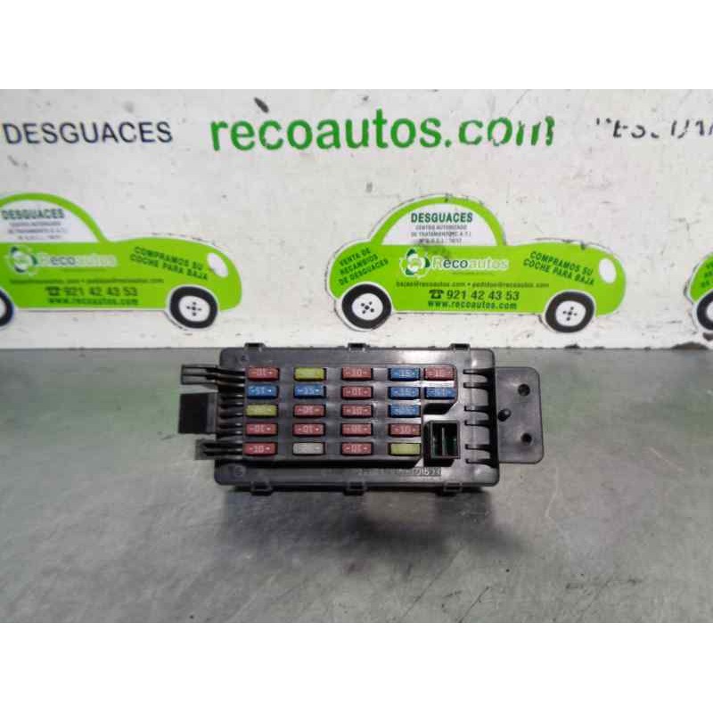 Recambio de caja reles / fusibles para chevrolet evanda 2.0 cat referencia OEM IAM 96423800  