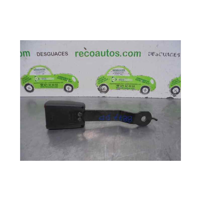 Recambio de enganche cinturon para renault modus 1.4 16v referencia OEM IAM DERECHO 5 PUERTAS