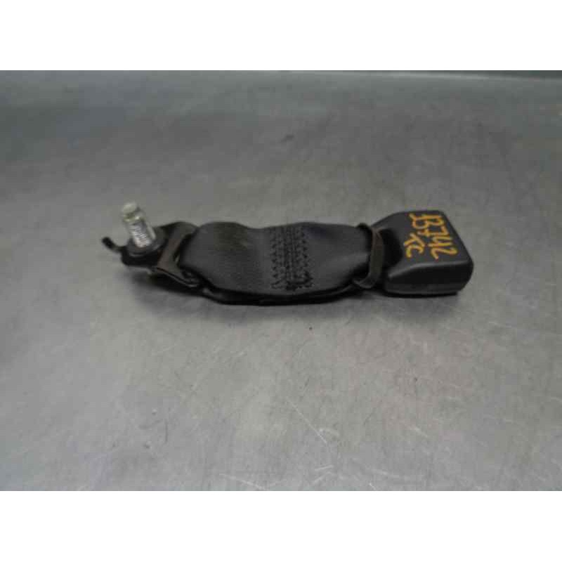 Recambio de enganche cinturon para kia carens ( ) 1.7 crdi cat referencia OEM IAM   