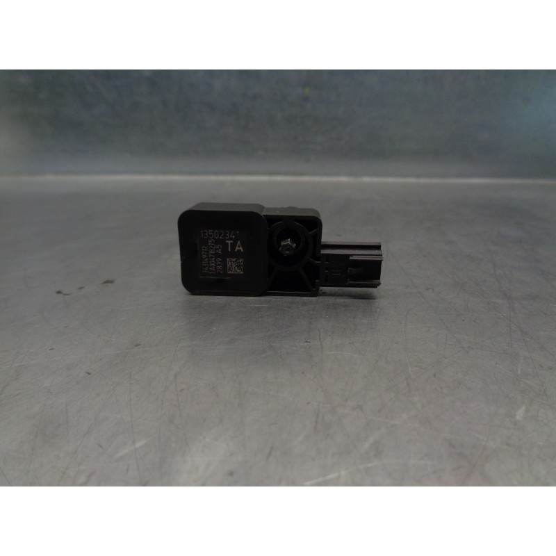 Recambio de sensor impacto para chevrolet spark 1.0 cat referencia OEM IAM 13502341  