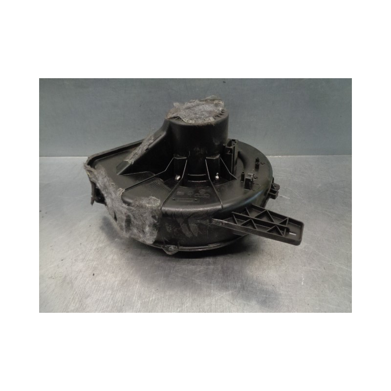 Recambio de motor calefaccion para skoda rapid 1.6 tdi dpf referencia OEM IAM 5Q1819015J  