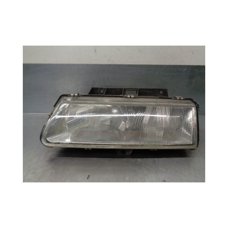 Recambio de faro izquierdo para citroen xantia berlina 1.8 cat (lfz / xu7jp) referencia OEM IAM 95667947  