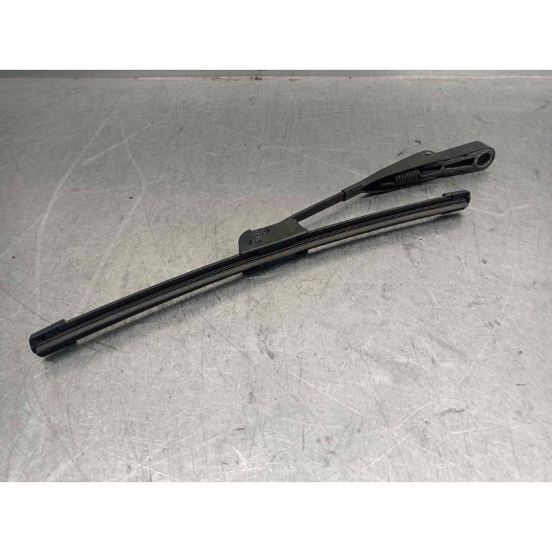 Recambio de brazo limpia trasero para hyundai matrix (fc) 1.5 crdi cat referencia OEM IAM 9881017000  