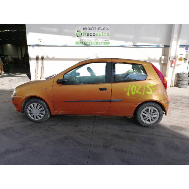 fiat punto berlina (188) del año 2000