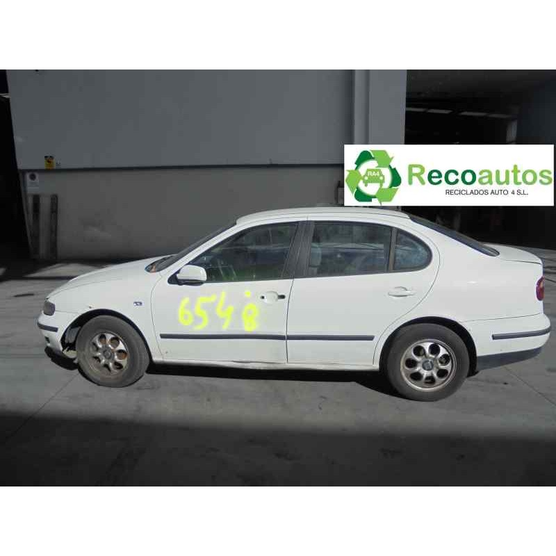 seat toledo (1m2) del año 2001