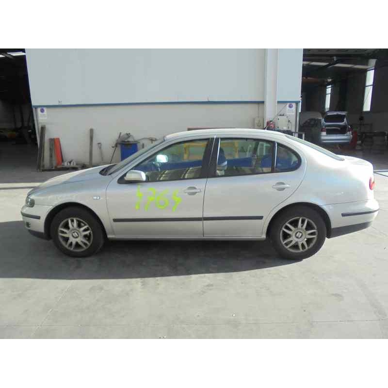 seat toledo (1m2) del año 2000