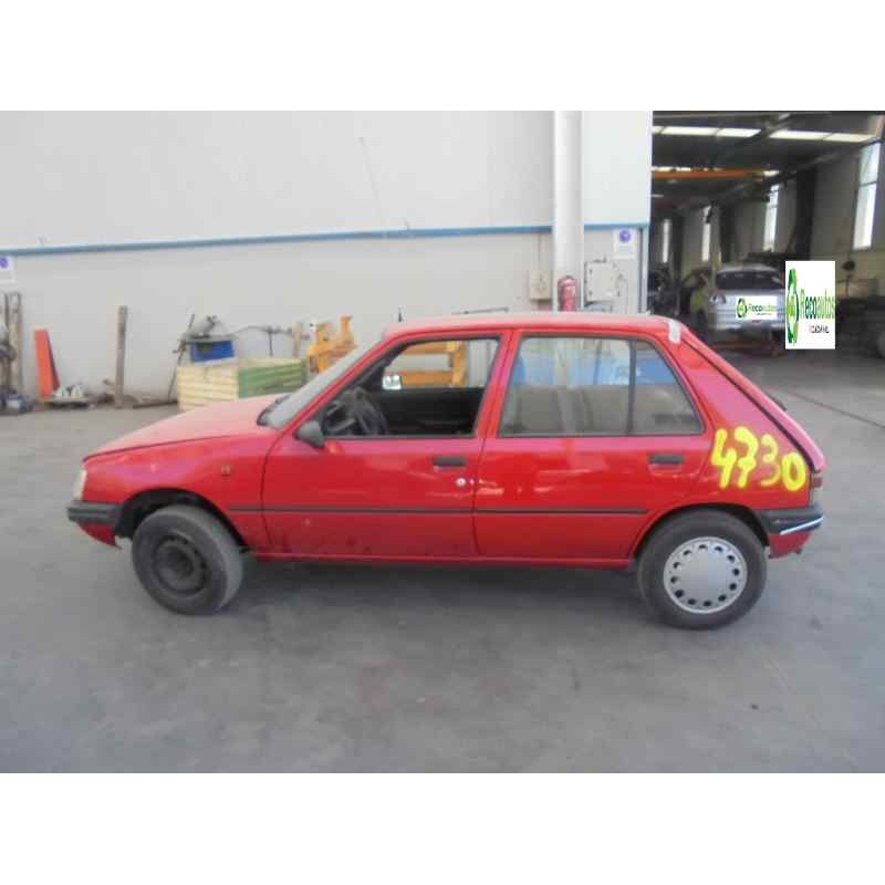 peugeot 205 berlina del año 1998