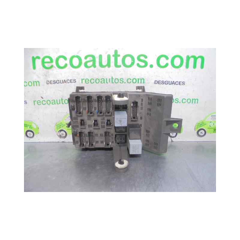 Recambio de caja reles / fusibles para renault laguna (b56) 1.9 dci diesel cat referencia OEM IAM 7700821586 7700433669 