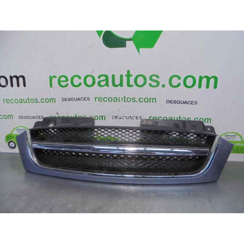 Recambio de rejilla delantera para daewoo tacuma 1.6 cat referencia OEM IAM 96399717  