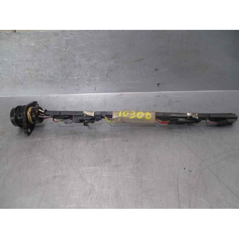 Recambio de rampa inyectora para seat toledo (5p2) 1.9 tdi referencia OEM IAM 038971803 038906231 9649551