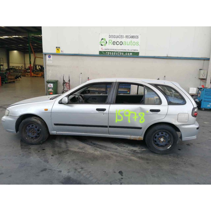 nissan almera (n15) del año 1998