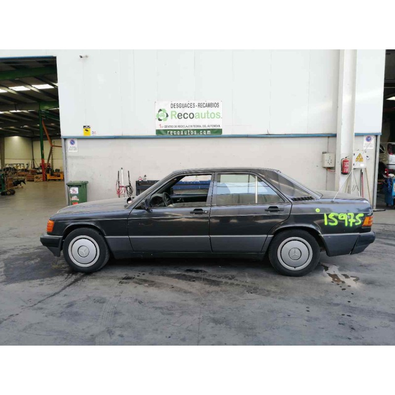 mercedes clase c (w201) berlina del año 1990