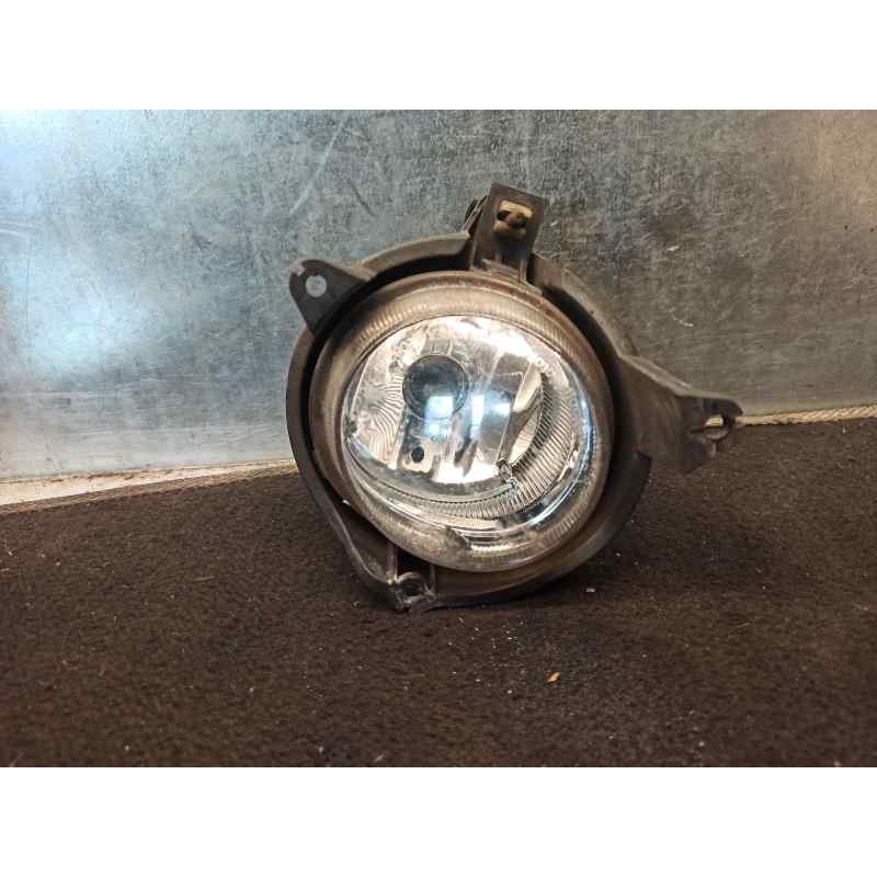 Recambio de faro antiniebla izquierdo para ssangyong rodius 2.7 turbodiesel cat referencia OEM IAM 8320121000  