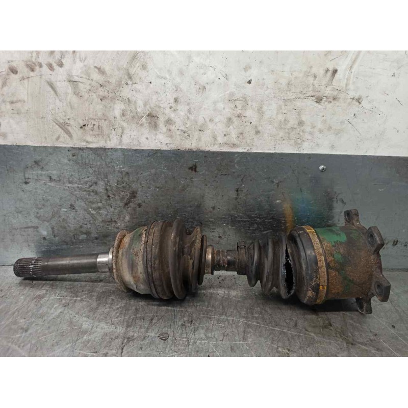 Recambio de transmision delantera izquierda para ssangyong musso 2.9 turbodiesel cat referencia OEM IAM 4130005100X  