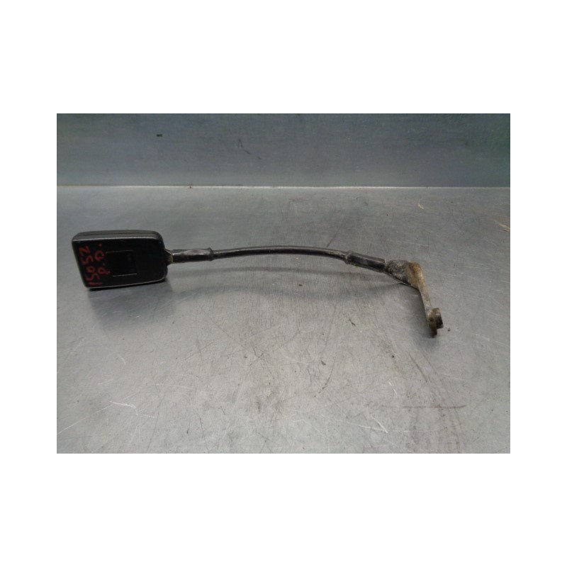 Recambio de enganche cinturon para nissan patrol (k/w260) 2.8 diesel referencia OEM IAM   DEL DER.