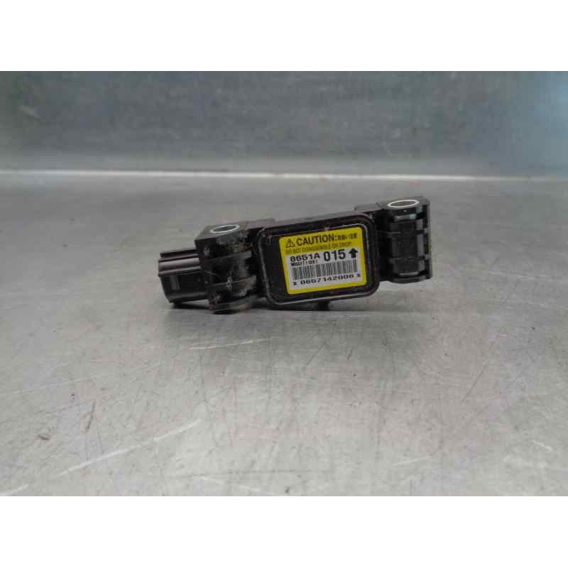 Recambio de sensor impacto para mitsubishi grandis (na0w) 2.0 di-d cat referencia OEM IAM 8651A015  