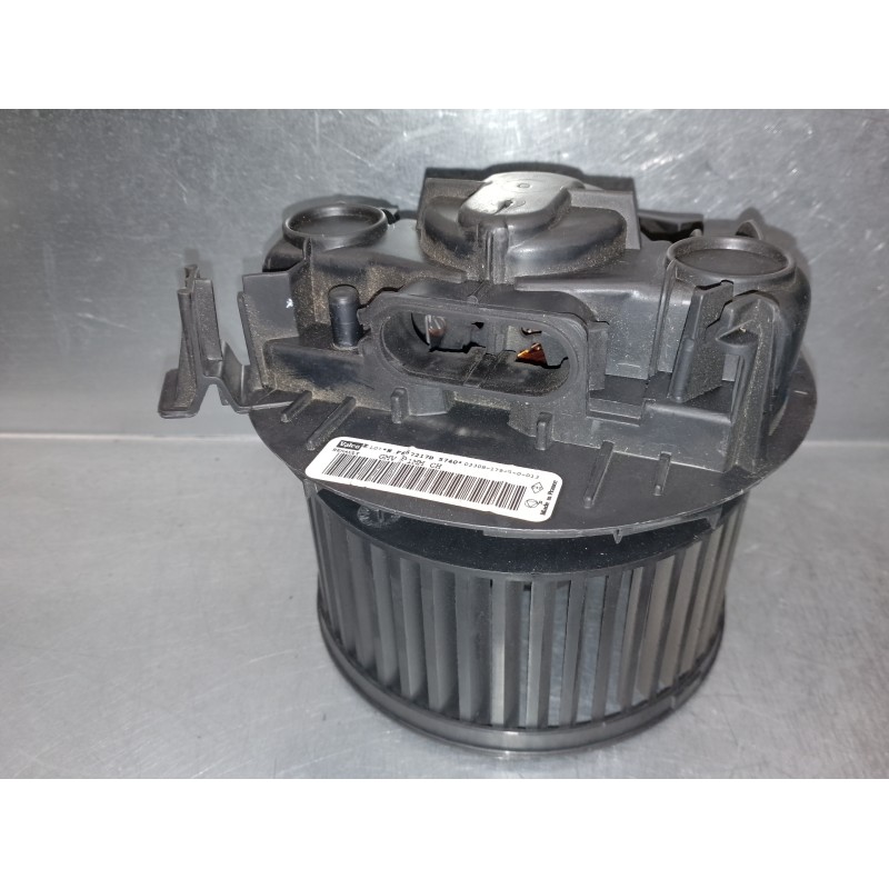 Recambio de motor calefaccion para nissan micra (k12e) sport referencia OEM IAM F667217D  VALEO