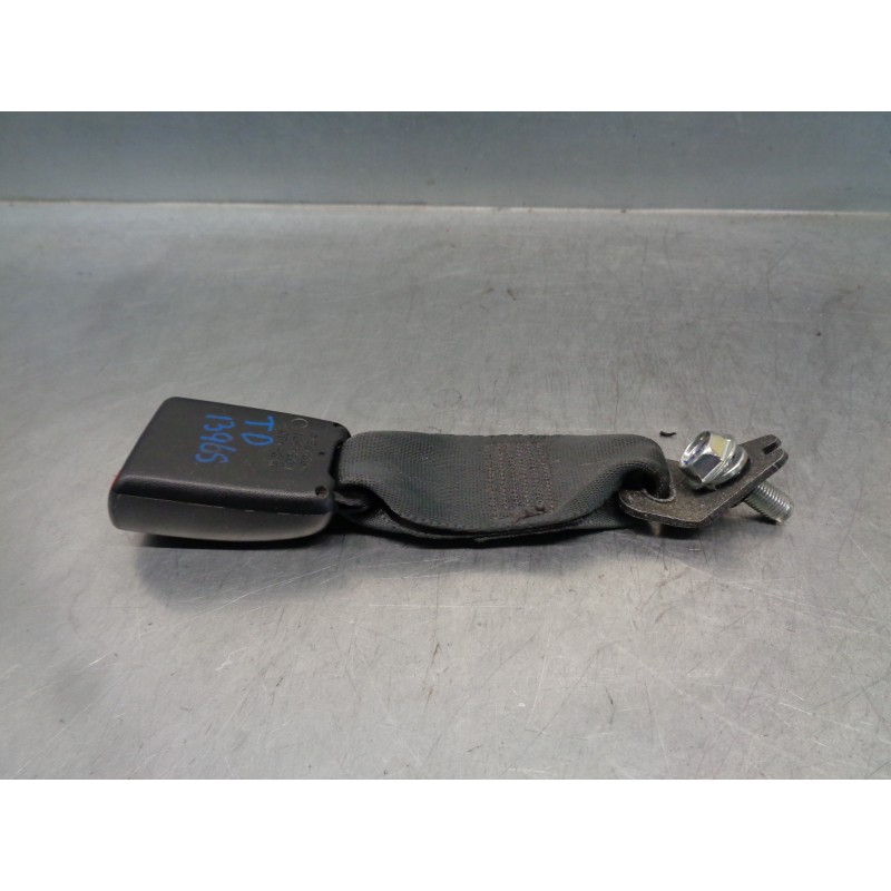 Recambio de enganche cinturon para mitsubishi lancer sportback (cx) 1.5 cat referencia OEM IAM E034501 