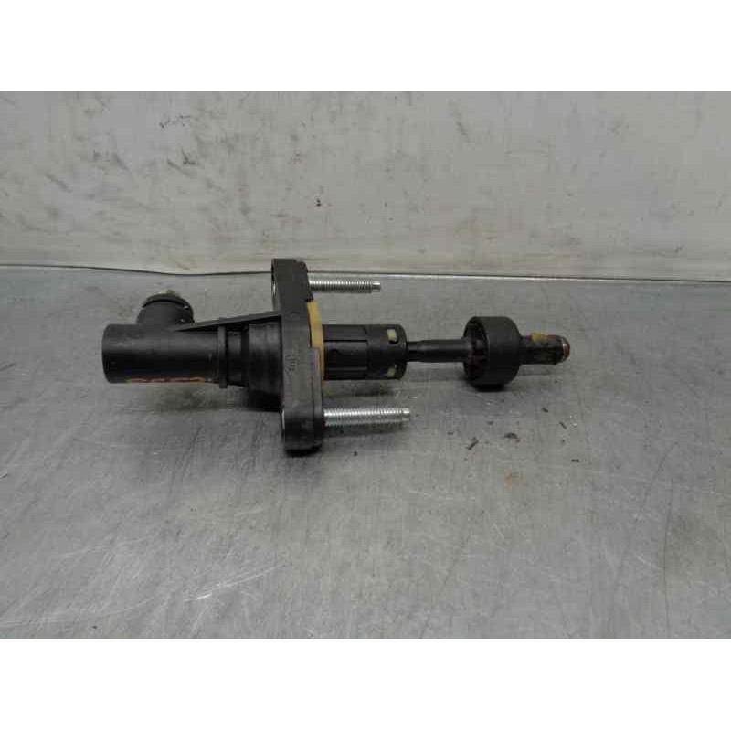 Recambio de bomba embrague para toyota yaris 1.3 16v cat referencia OEM IAM 314200D111  