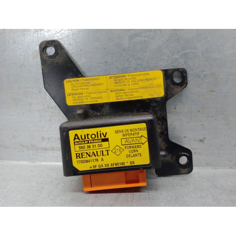 Recambio de centralita airbag para renault megane i classic (la0) 1.6 referencia OEM IAM 7700841176 AUTOLIV 